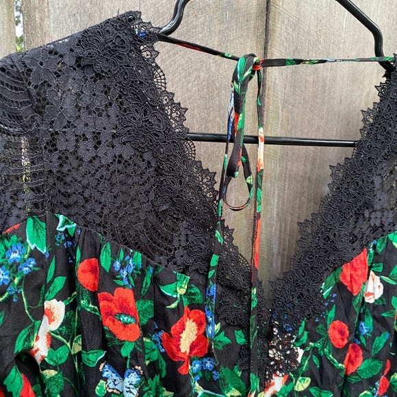 By Anthropologie Lacy V-Neck Mini Dress Floral Black Long Sleeve Size 2 - Picture 6 of 9